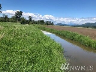 18429 Milltown Rd  Mount Vernon WA 98274 photo
