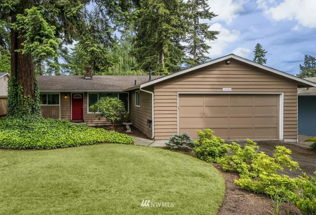Property Photo: 13536 121st Avenue NE WA 98034