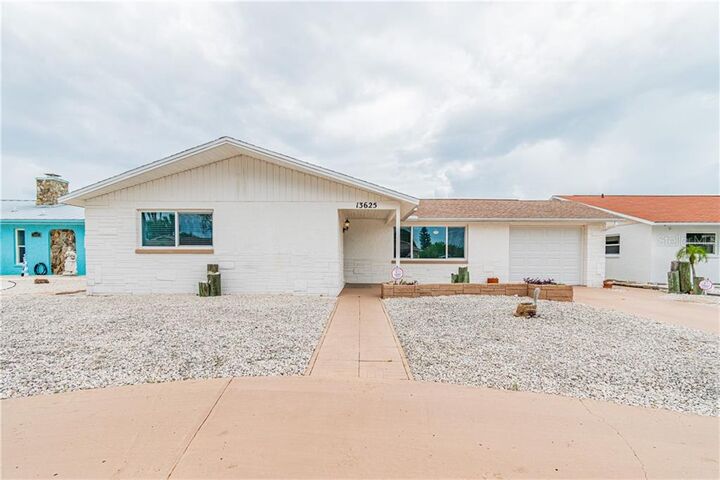 Property Photo:  13625 Claudia Drive  FL 34667 