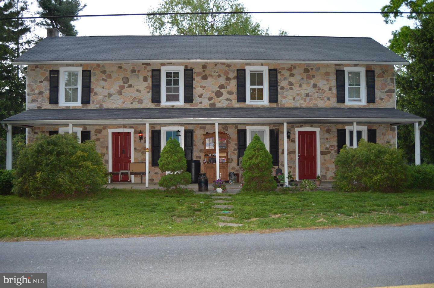 Property Photo:  5319 Old Strasburg Road  PA 17535 