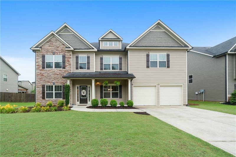 Property Photo: 5415 Hopewell Manor Drive GA 30028