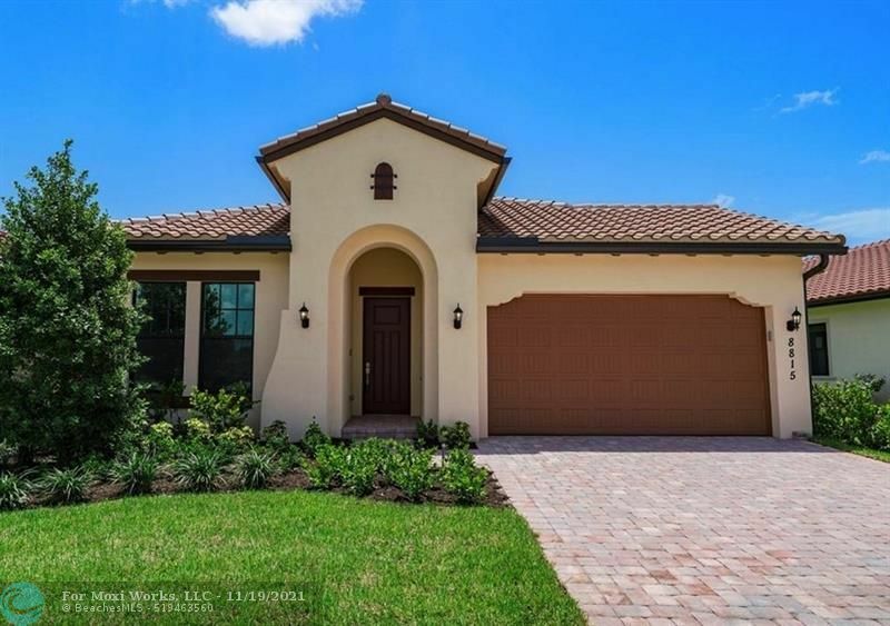 Property Photo:  8815 E Baypoint Cir  FL 33076 