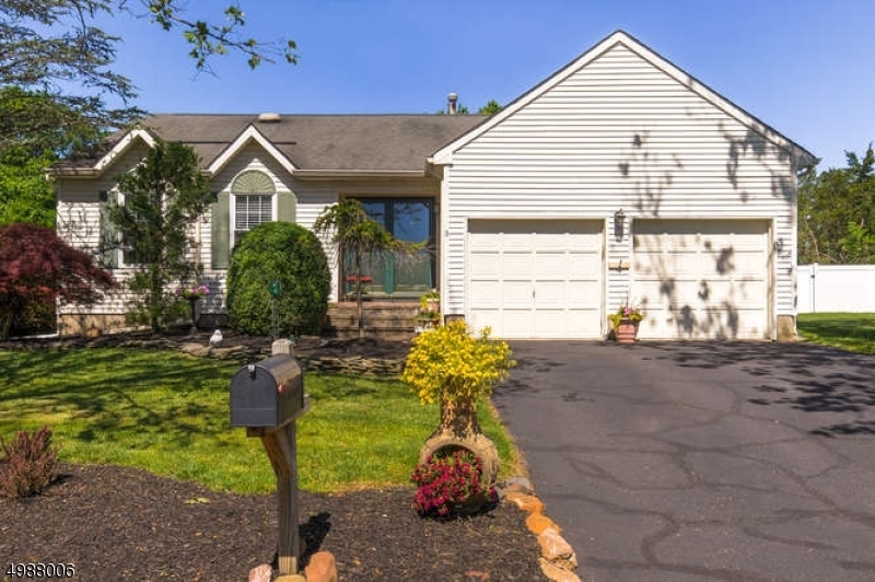 Property Photo:  3 Ottawa Trl  NJ 08876 