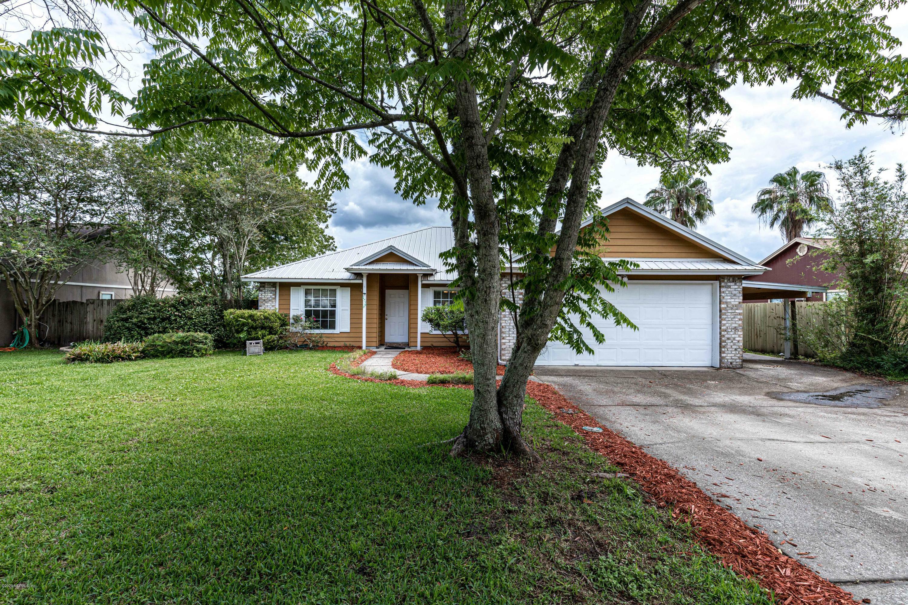 Property Photo:  1331 Pawnee Street  FL 32065 