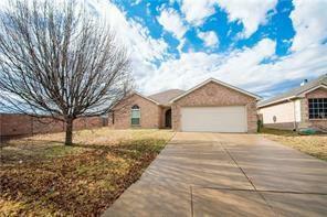 Property Photo:  1501 Coastline Lane  TX 76063 