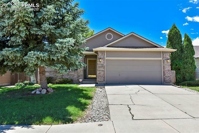 Property Photo:  1557 S Canoe Creek Drive  CO 80906 