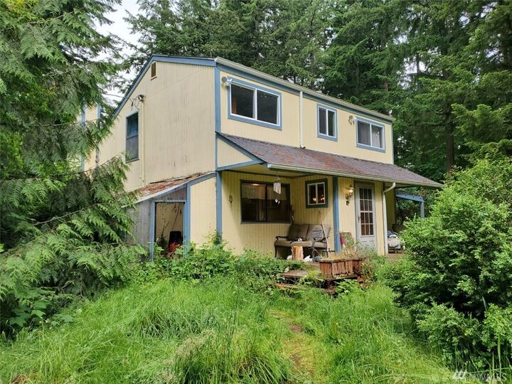 Property Photo:  8120 Meridian Rd SE  WA 98513 