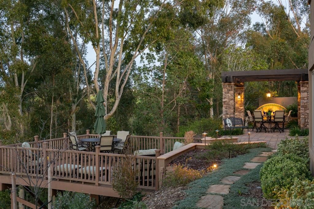 Property Photo:  12476 Rue Fountainbleau  CA 92131 