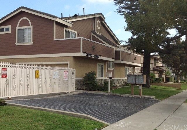 Property Photo:  20800 Arline Avenue  CA 90715 