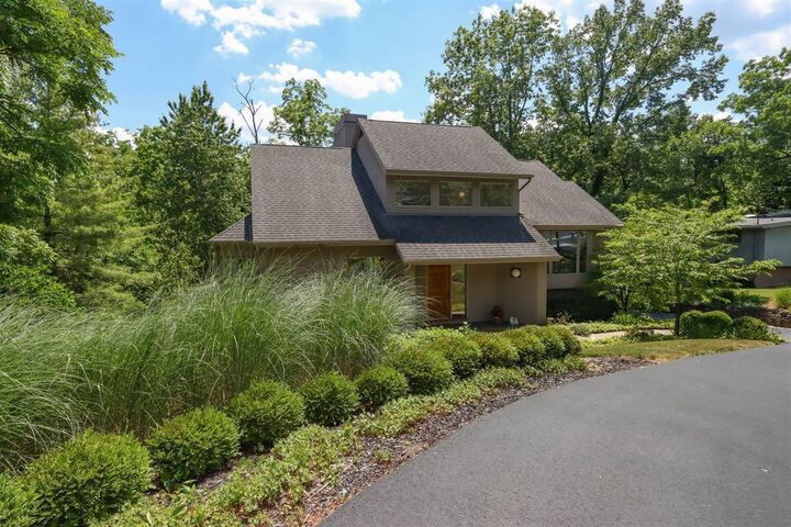 273 Ritchie Ave  Wyoming OH 45215 photo