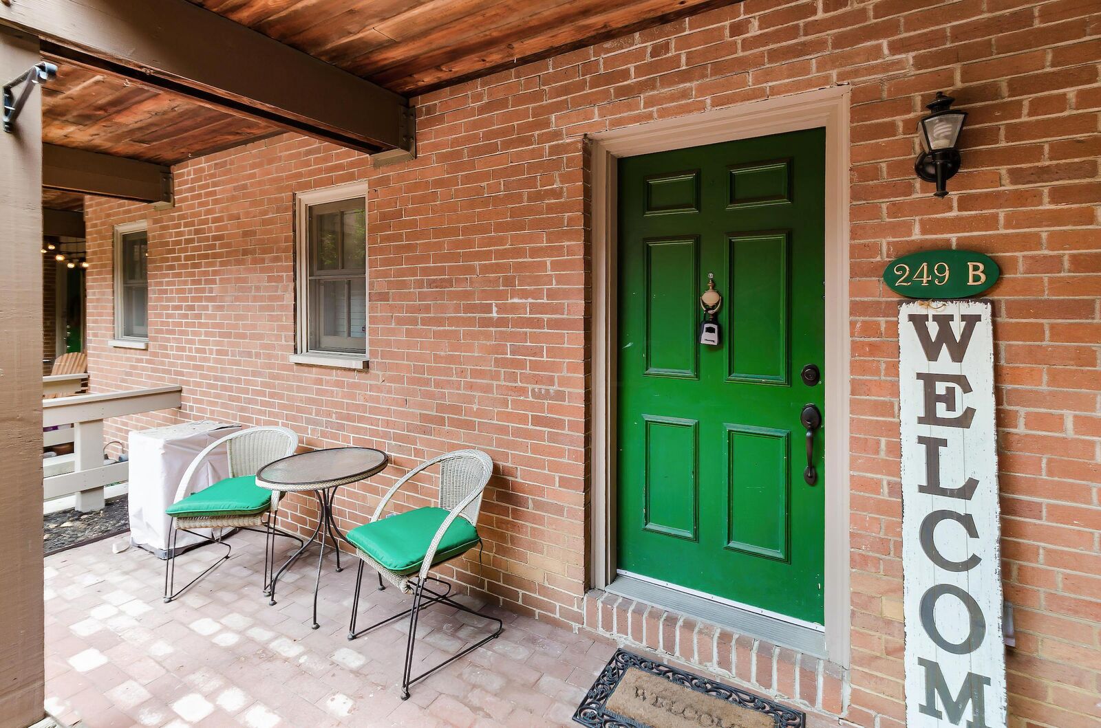 Property Photo:  249 E Kossuth Street  OH 43206 