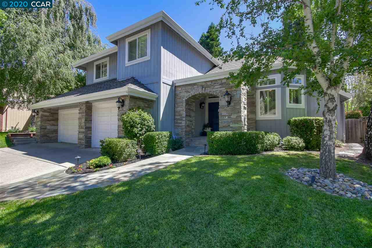Property Photo: 4112 Whispering Oaks Lane CA 94506