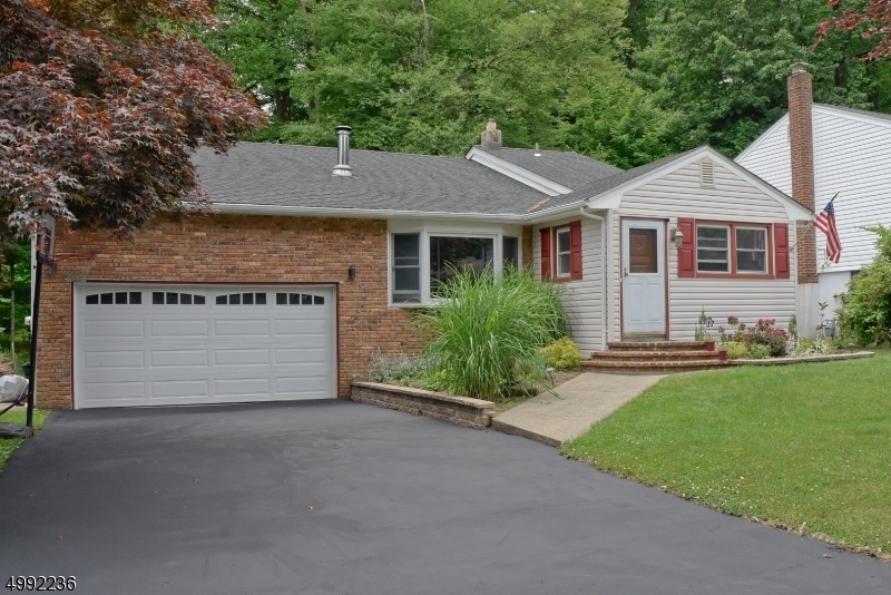 Property Photo:  88 Omaha Ave  NJ 07866 