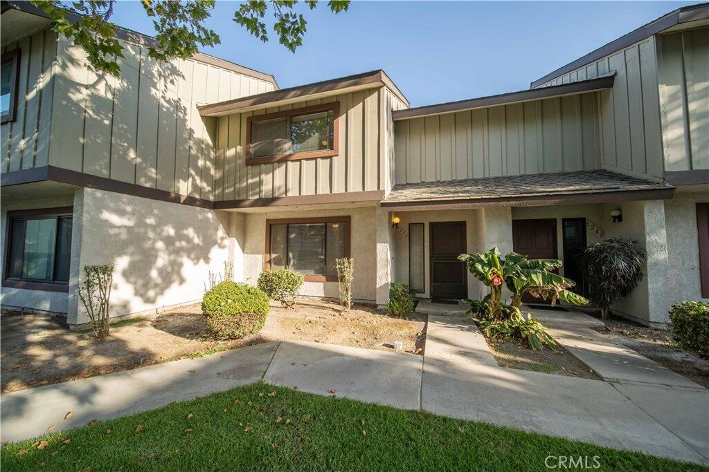 Property Photo:  1365 S Walnut Street 5250  CA 92802 