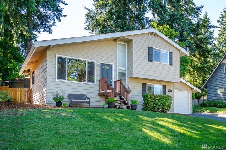 Property Photo:  13613  121st Avenue NE  WA 98034 