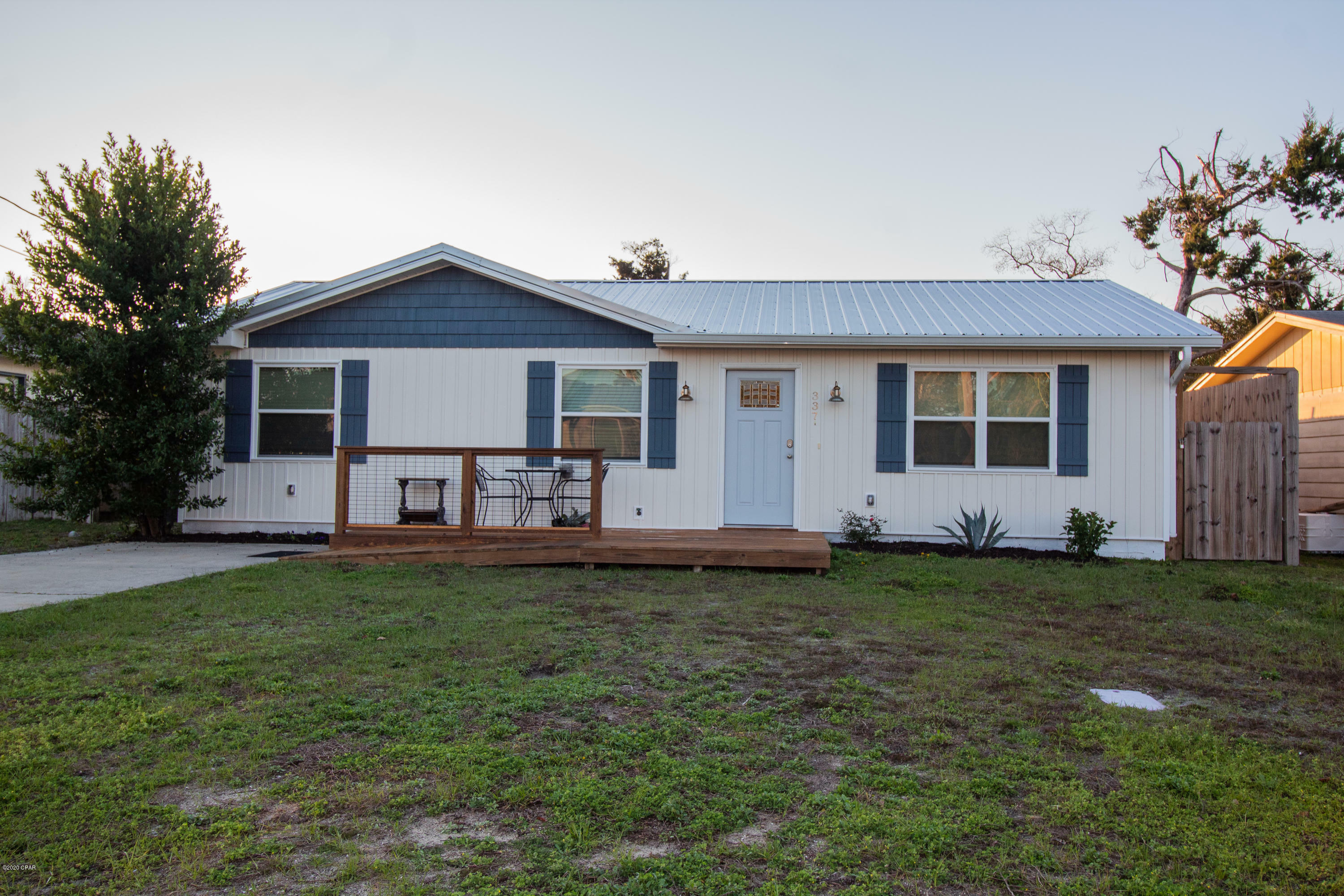 Property Photo: 337 Gardenia Street FL 32407