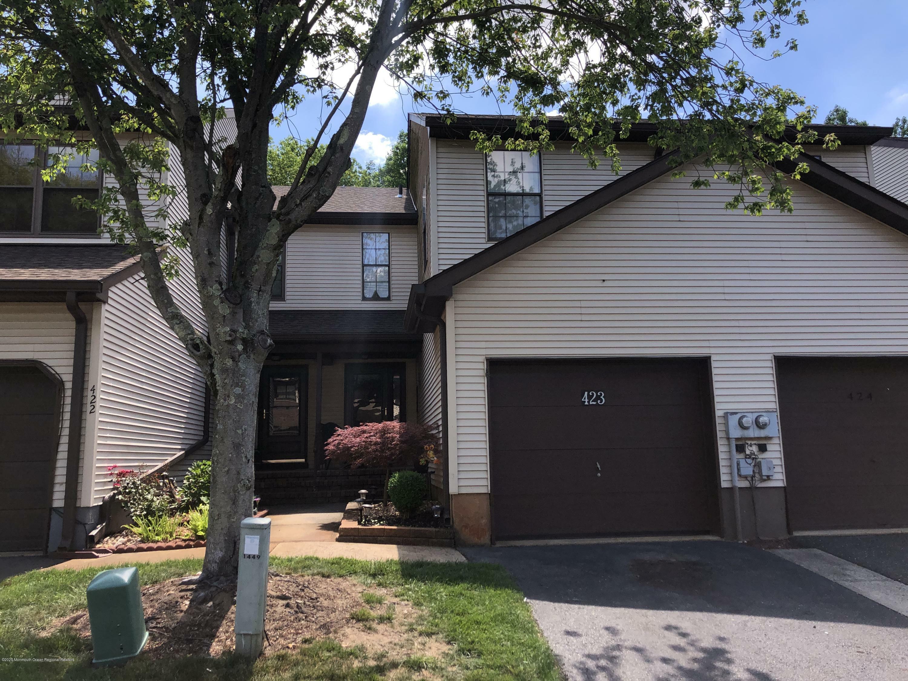 Property Photo:  423 Oak Knoll Drive 42-3  NJ 07726 