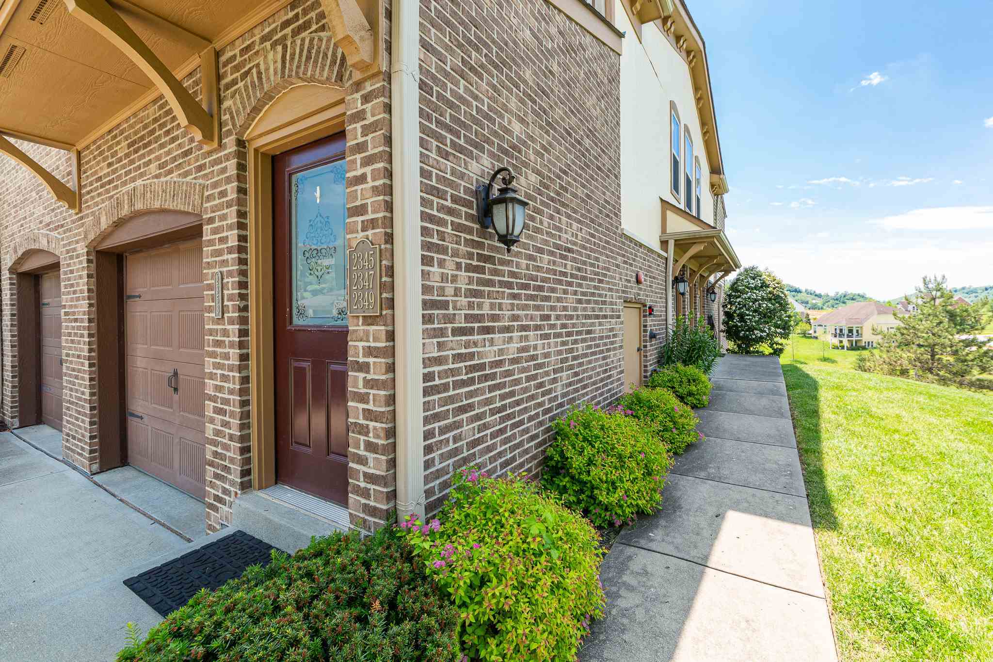 Property Photo: 2347 Ambrato Way KY 41017