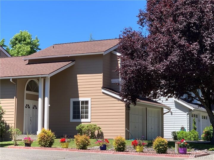 3117  Smithers Avenue S  Renton WA 98055 photo