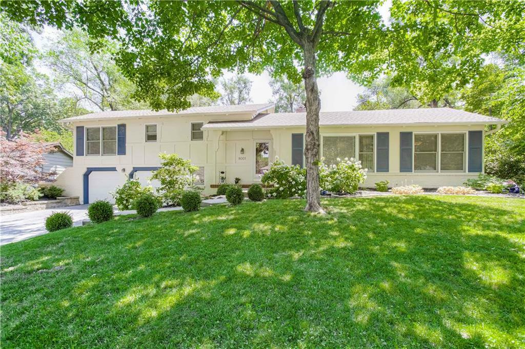Property Photo: 8001 Tomahawk Road KS 66208
