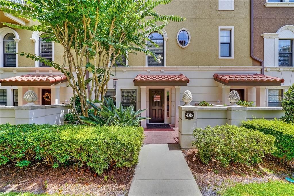 Property Photo: 4316 Messina Drive FL 32746