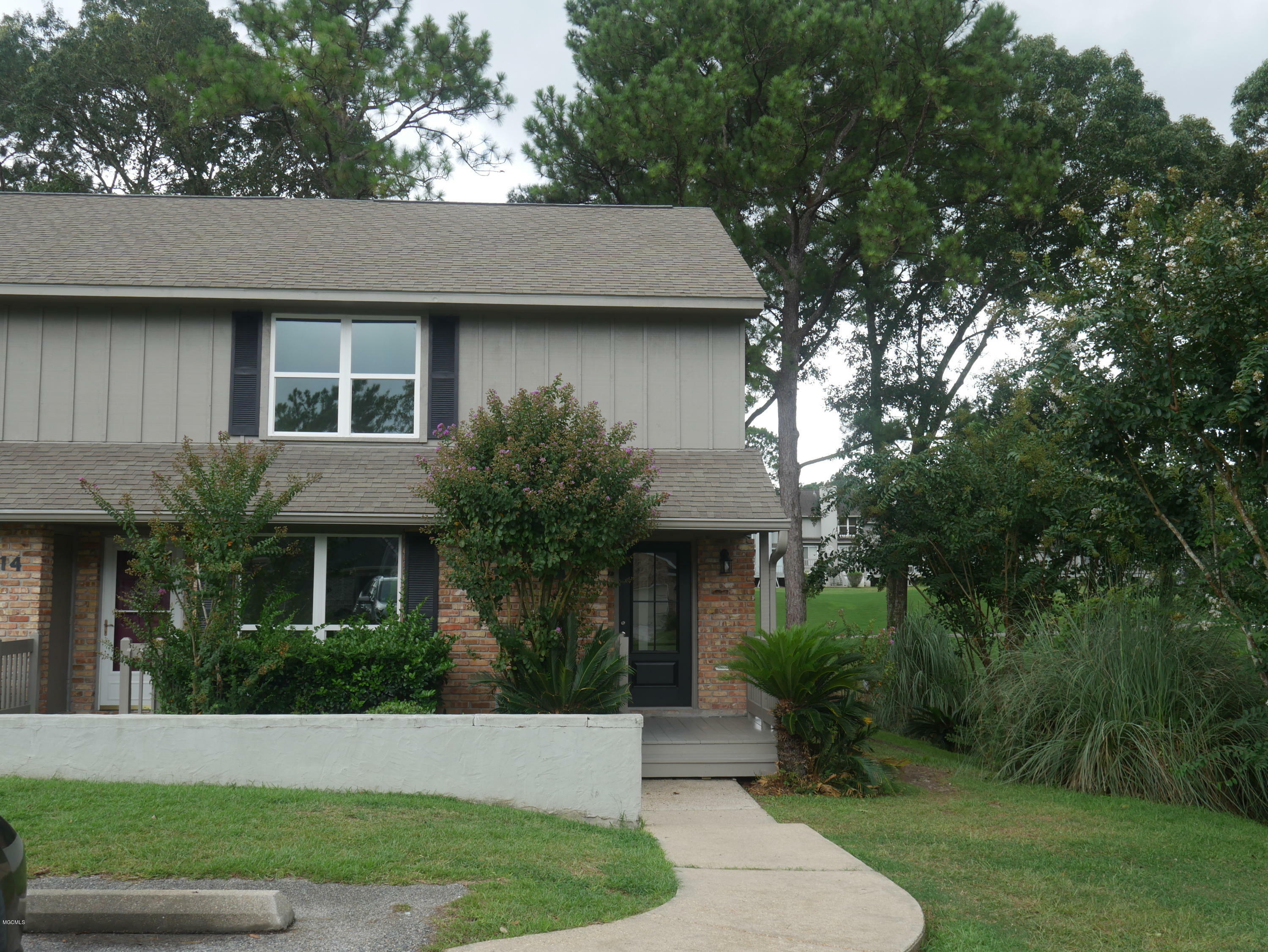 Property Photo:  415 Highpoint Drive  MS 39525 