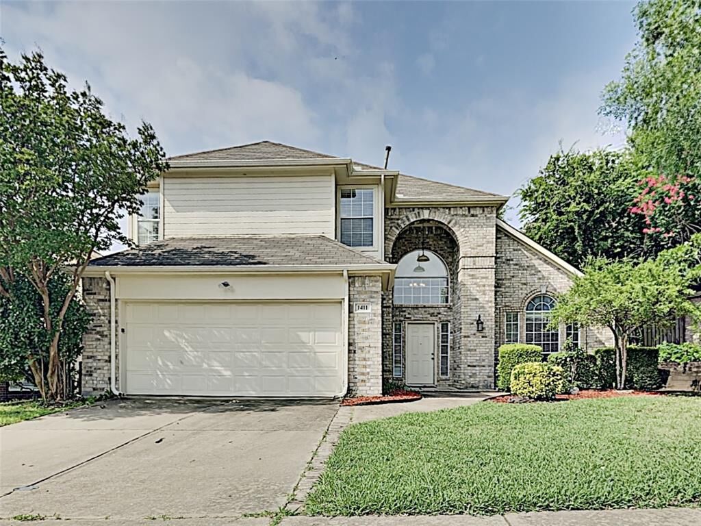 Property Photo:  1411 Summercrest Lane  TX 75069 