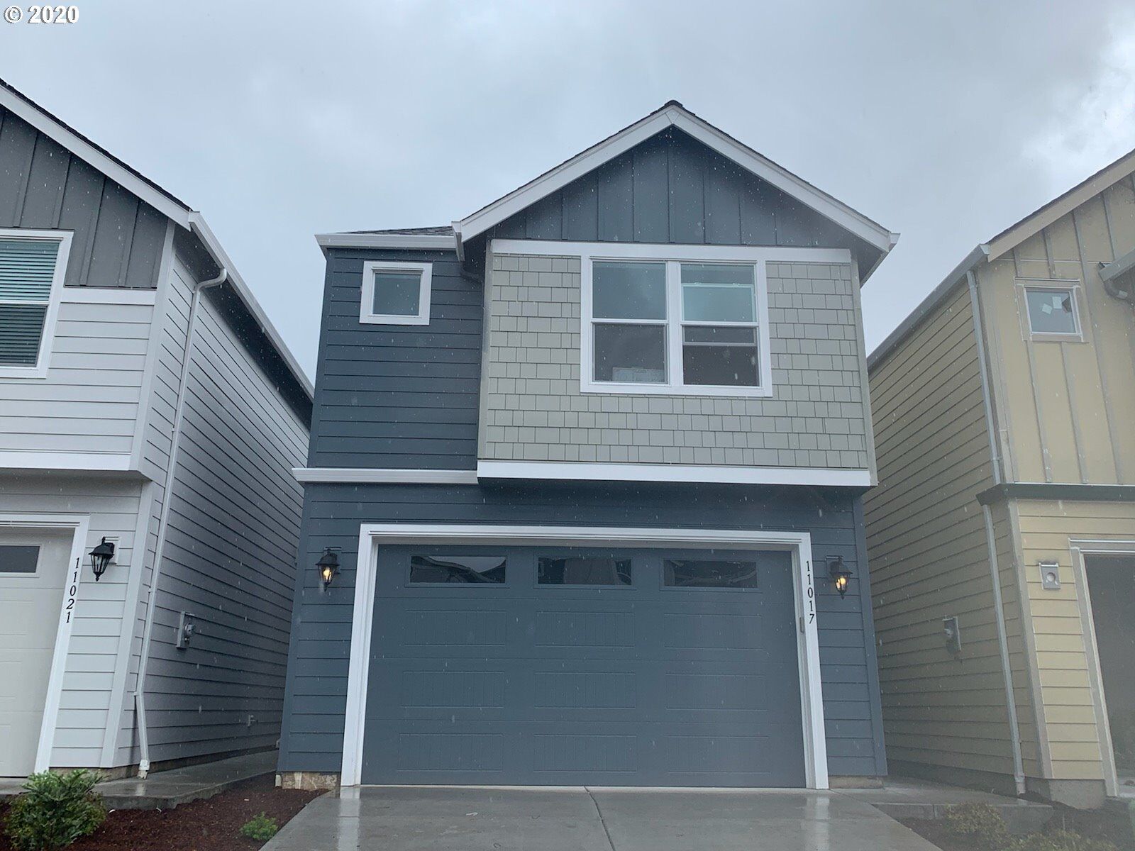 Property Photo:  11017 NE 23rd Cir  WA 98684 