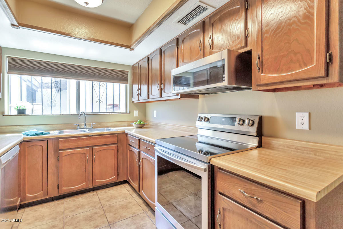 Property Photo:  13306 N 26th Drive  AZ 85029 