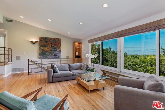 Property Photo:  13463 Rand Dr  CA 91423 