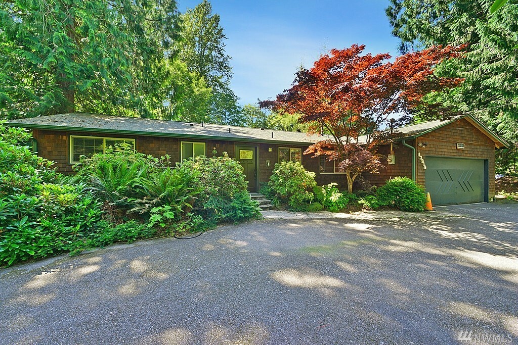 Property Photo: 13919 196th Ave SE WA 98059