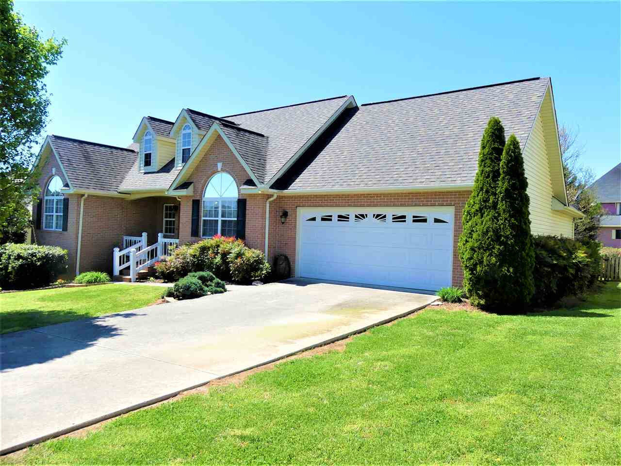 Property Photo: 106 Huntington Boulevard TN 37354