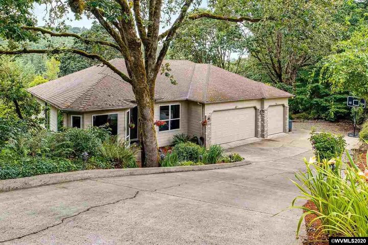 4117  Cloudview Dr S  Salem OR 97302 photo