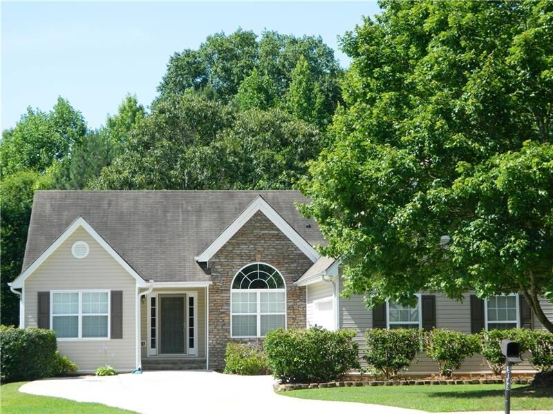 Property Photo:  5148 Yellow Stone Drive  GA 30542 