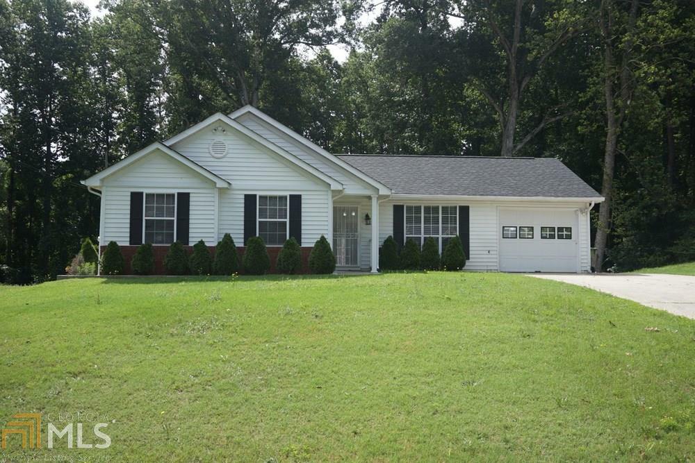 Property Photo: 2119 SW Briar Glen Ln GA 30331