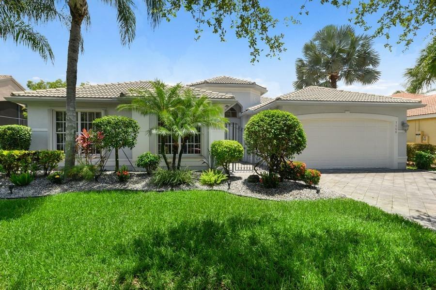 Property Photo:  7768 Royale River Lane  FL 33467 