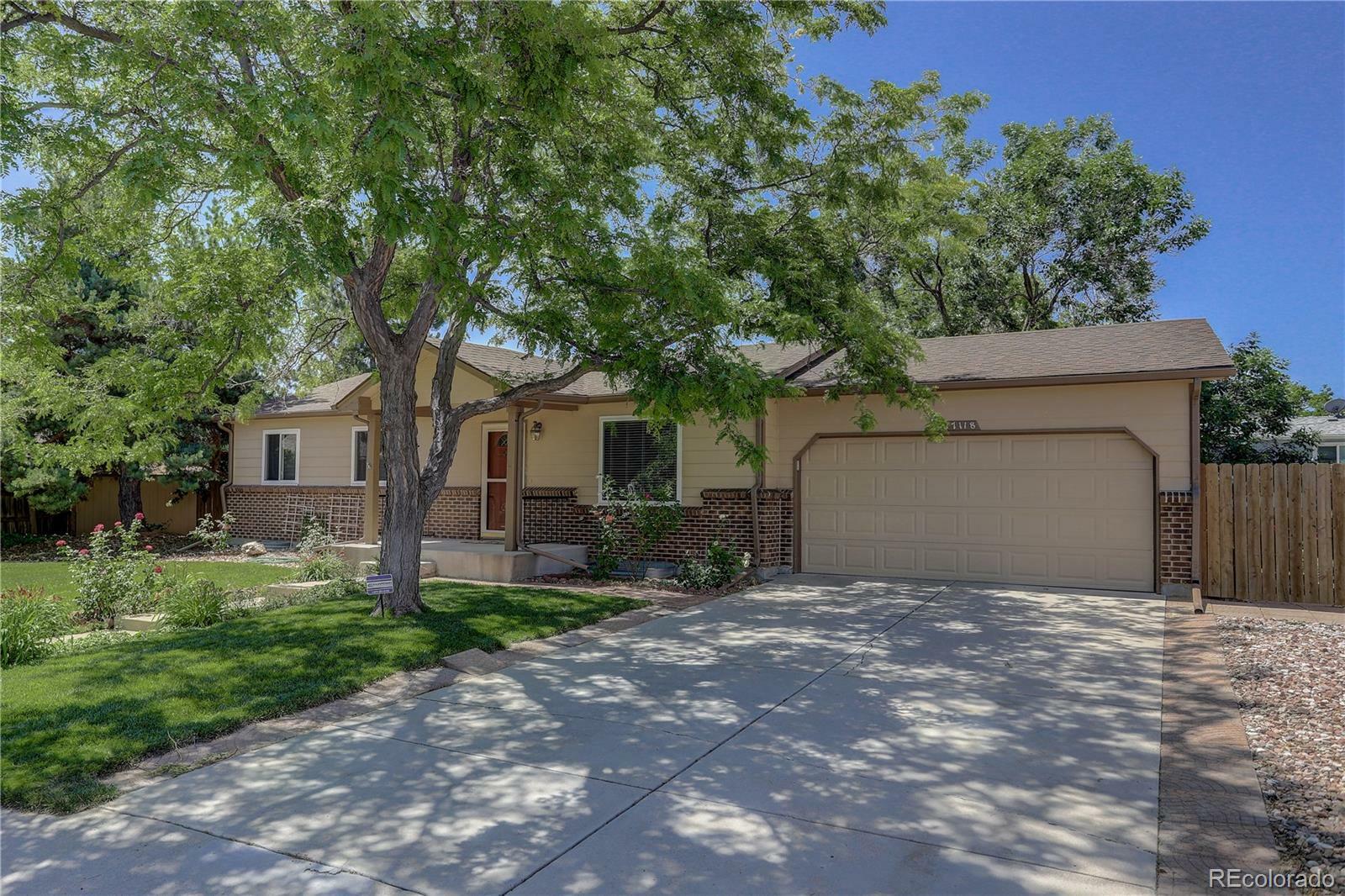 Property Photo:  17118 E Kent Drive  CO 80013 