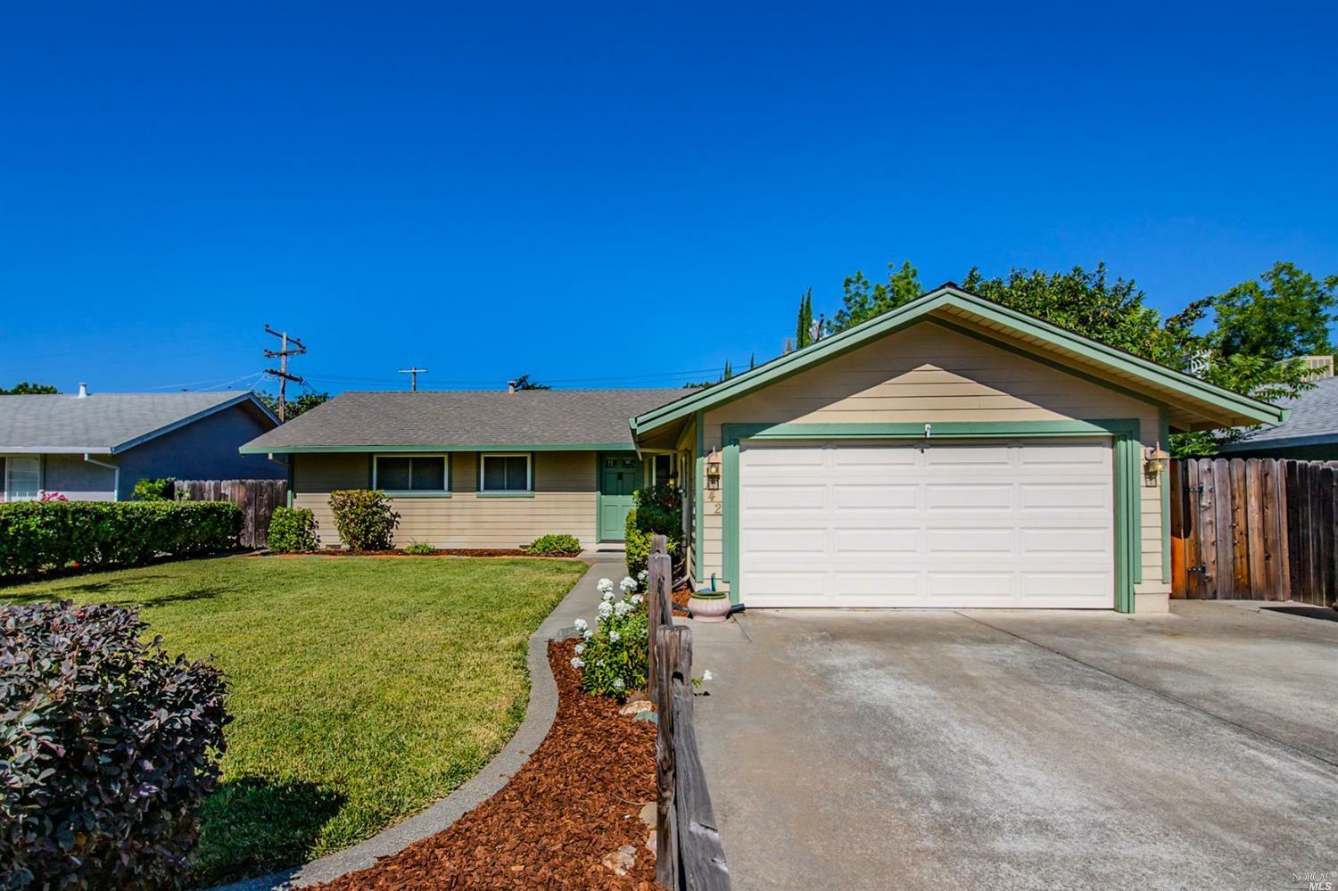 142 Linda Street  Vacaville CA 95688 photo