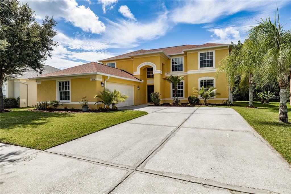 Property Photo:  10614 Grand Riviere Drive  FL 33647 