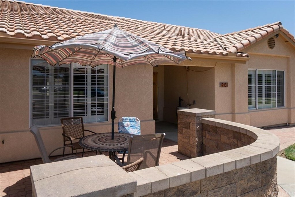 Property Photo:  713 Meridian Court  CA 93455 
