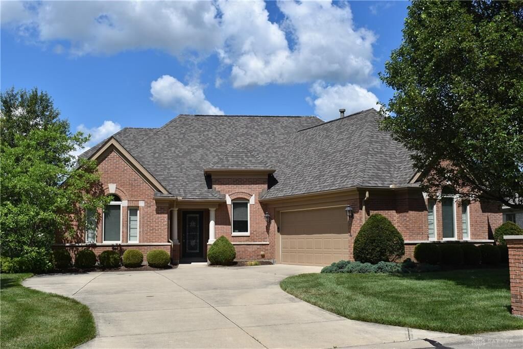 Property Photo: 6801 Rose Glen Drive OH 45459