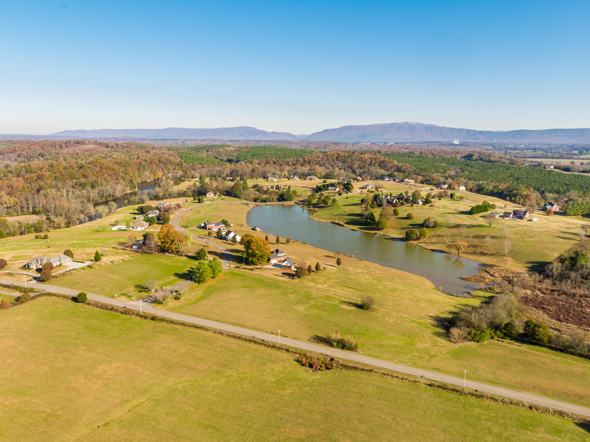 Property Photo: 00 NE Upper River Road TN 37310