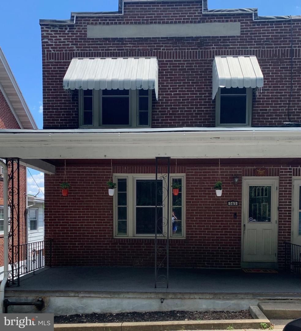 Property Photo: 565 Friedensburg Road PA 19606