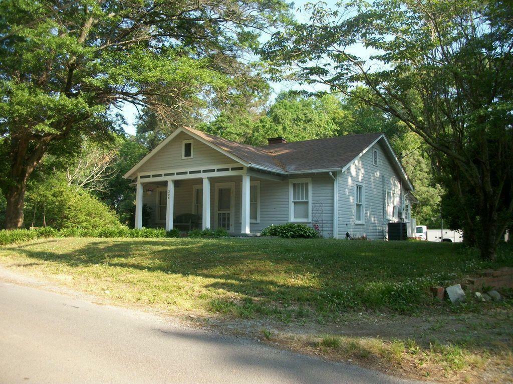 Property Photo:  306 Park St  GA 30728 