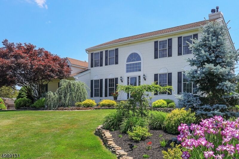 Property Photo: 14 Hamilton St NJ 08822