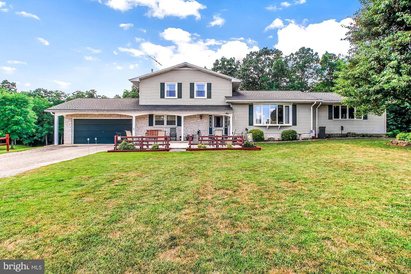 Property Photo: 99 Mud College Road PA 17340