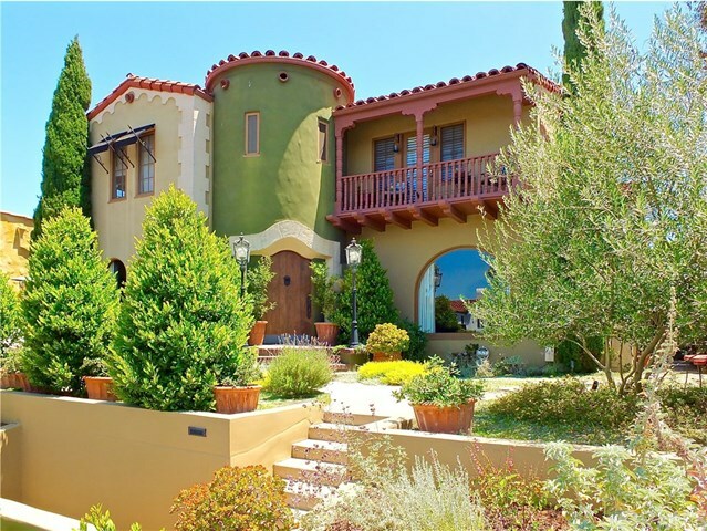 Property Photo: 122 Termino Avenue CA 90803
