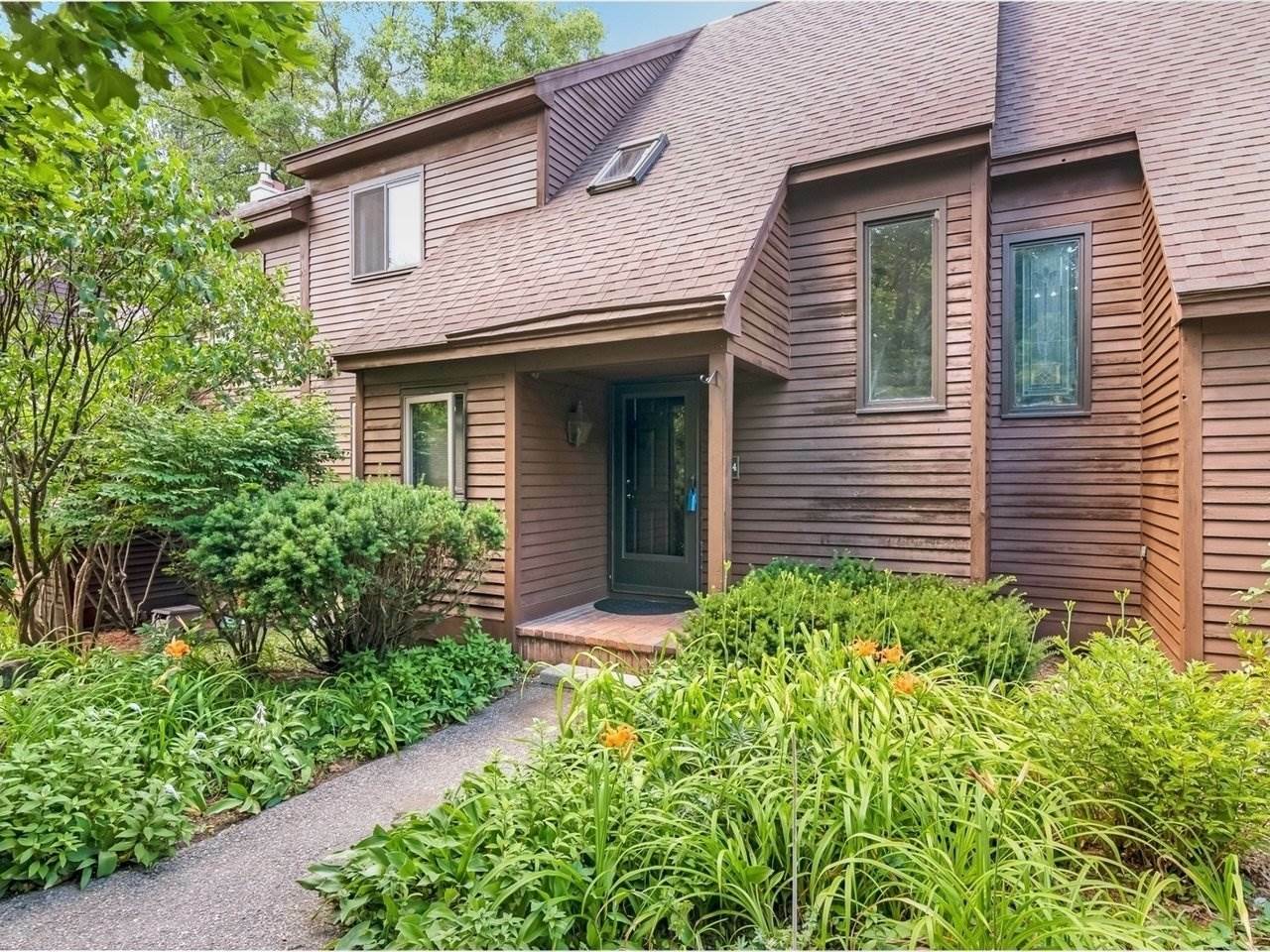 Property Photo: 354 Acorn Lane B3 VT 05482