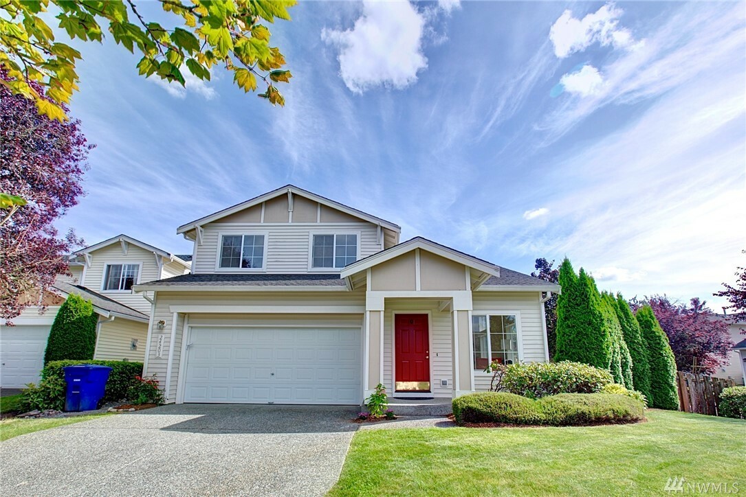 Property Photo:  24203 SE 14th Ct  WA 98075 