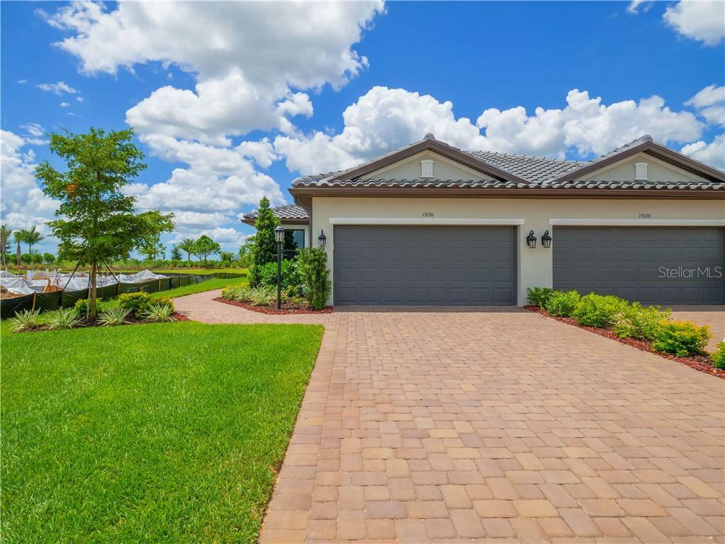 Property Photo:  15630 Sacile Lane  FL 34211 